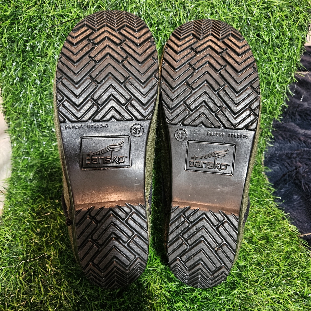 Dansko Olive Green Wool Slip-On Mules with Leaf Stitching - Picture 12 of 13